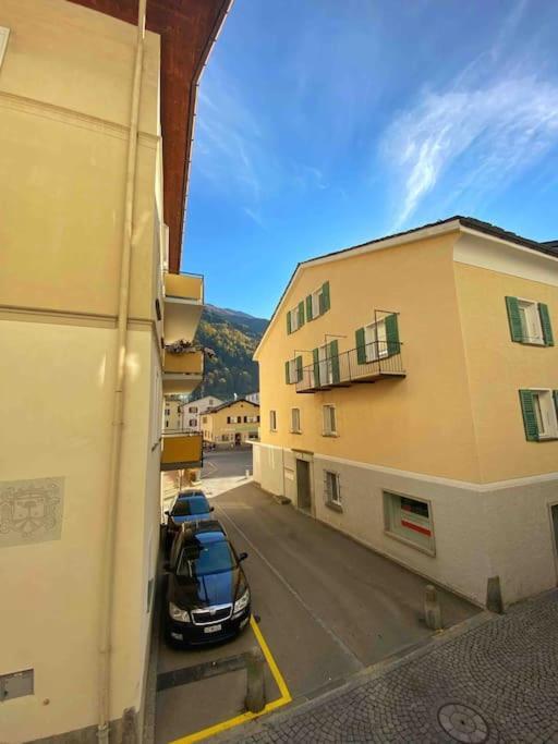 Casa Lalla Affittasi Nel Centro Di Poschiavo Exterior photo