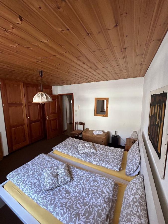 Casa Lalla Affittasi Nel Centro Di Poschiavo Exterior photo